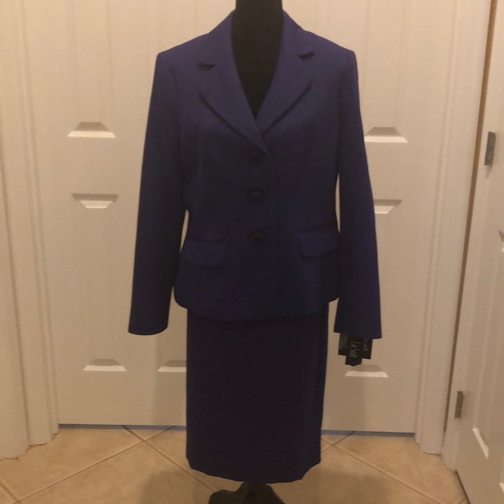 Suit